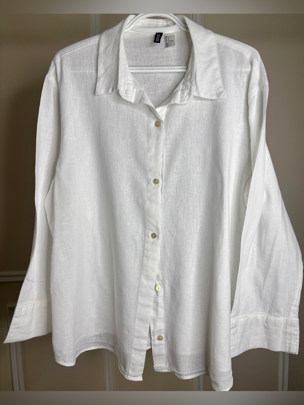 Relaxed White Linen Button-Down Shirt from H&M Divided